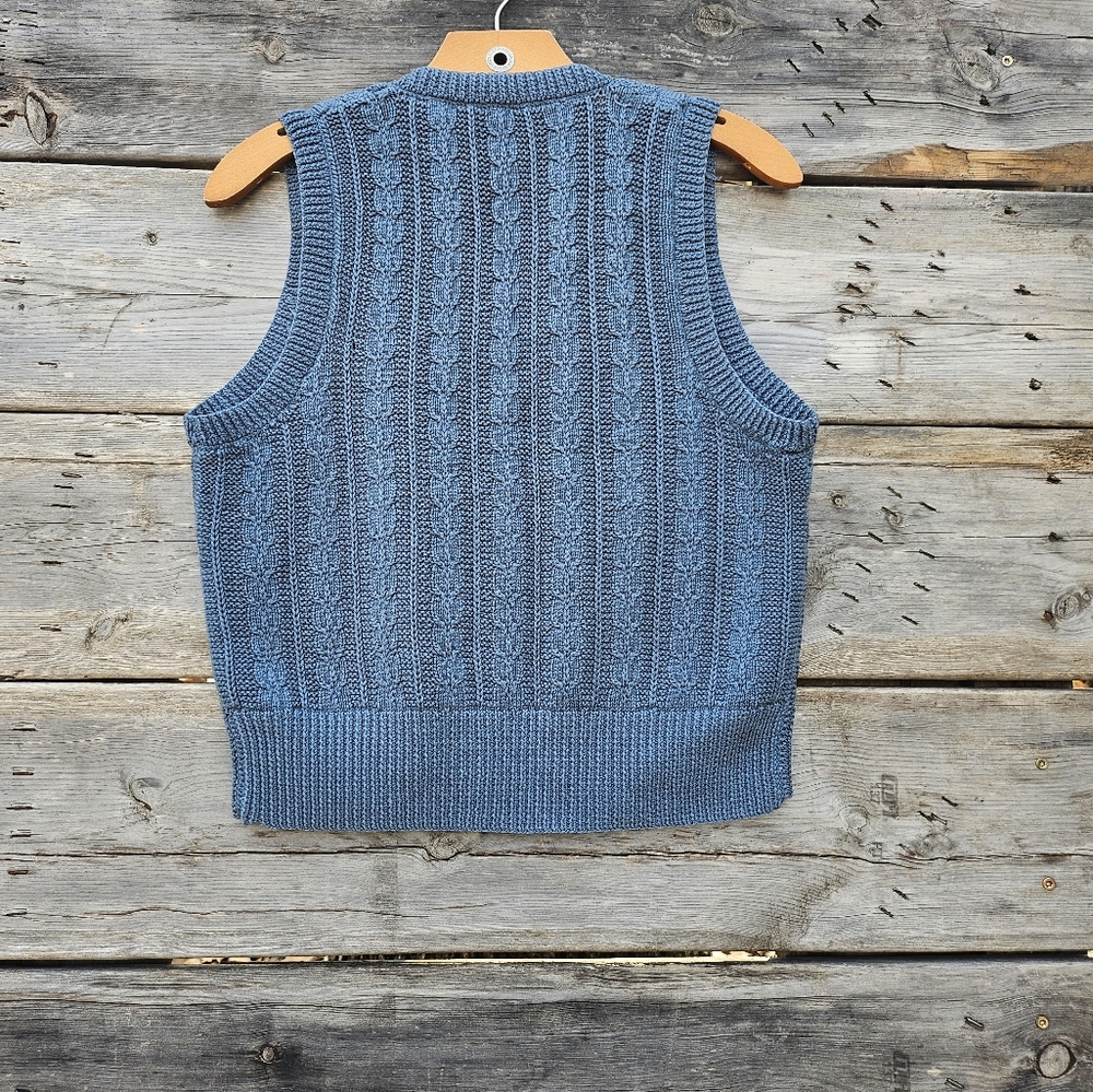 Blue cable knit sweater vest - Picture 2 of 2